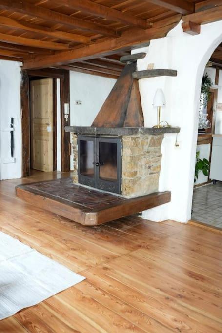Charmante Fachwerk Wohnung Mit Terrasse In Der Altstadt コブレンツ エクステリア 写真