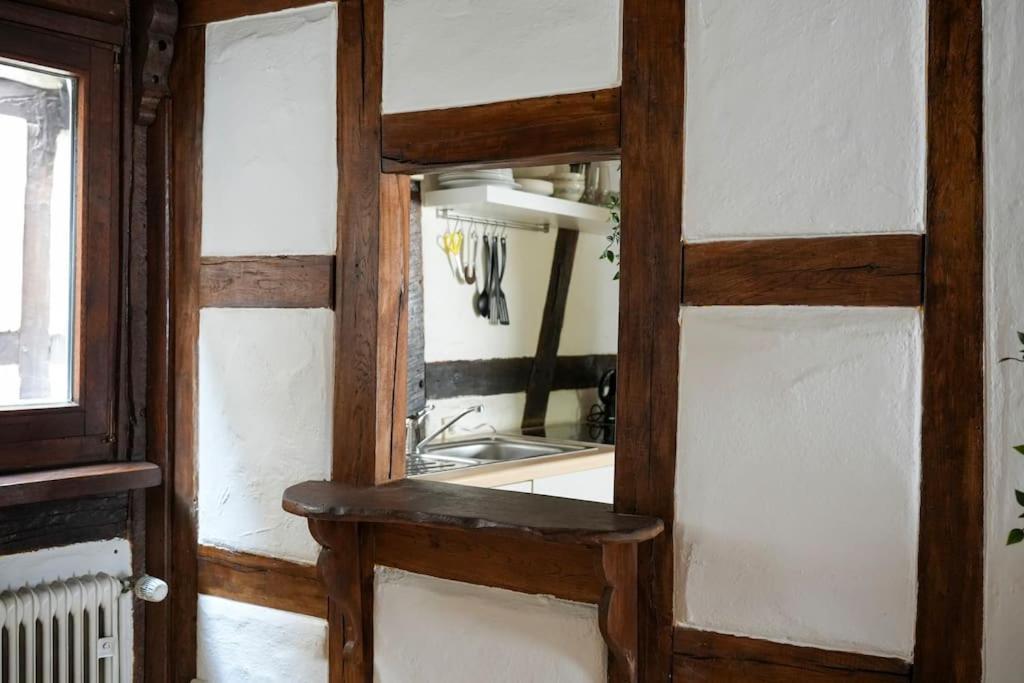 Charmante Fachwerk Wohnung Mit Terrasse In Der Altstadt コブレンツ エクステリア 写真
